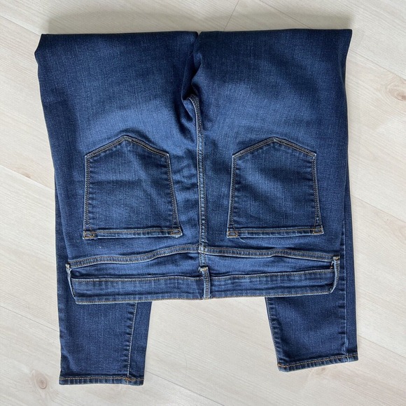 Old Navy Rockstar Skinny Jeans Women's Size 12 Regular Stretch 32” X 28” - Picture 8 of 9